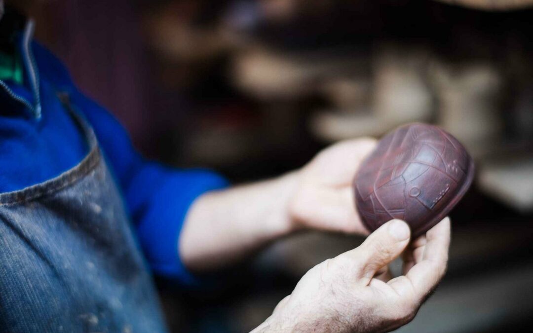 Turn Everyday Items Into Beautiful Crafts