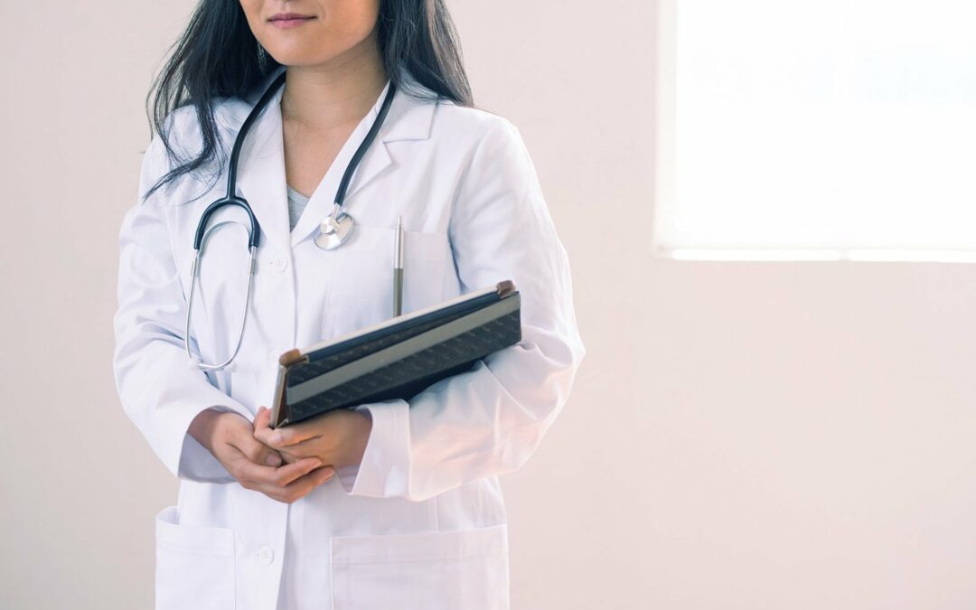 From Symptoms to Solutions: Navigating Medical Care with Confidence